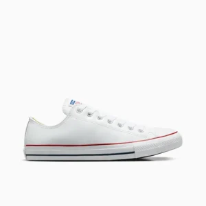 Chuck Taylor All Star Classic Leather