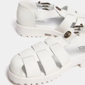Jonathan D Sammy Sandal