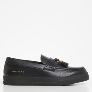 Jonathan D Tassle leather