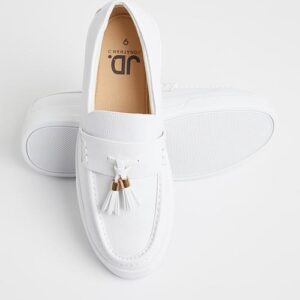 Jonathan D Tassle leather